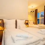 아라벨 디자인 아파트먼츠 5*