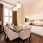 아라벨 디자인 아파트먼츠 5* 베를린